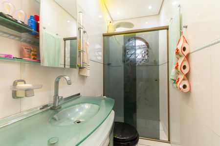 Casa para alugar com 220m², 4 quartos e 1 vaga Casa para alugar com 220m², 4 quartos e 1 vagaBanheiro Social