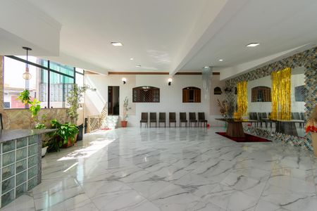 Casa para alugar com 220m², 4 quartos e 1 vaga Casa para alugar com 220m², 4 quartos e 1 vagaÁrea comum