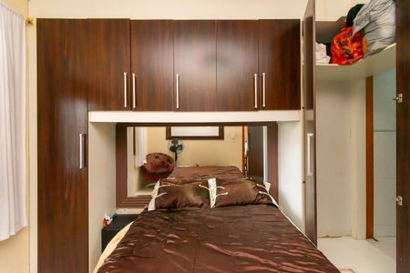 Casa para alugar com 220m², 4 quartos e 1 vaga Casa para alugar com 220m², 4 quartos e 1 vagaSuíte