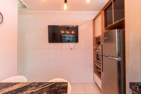 Casa para alugar com 220m², 4 quartos e 1 vaga Casa para alugar com 220m², 4 quartos e 1 vagaCozinha