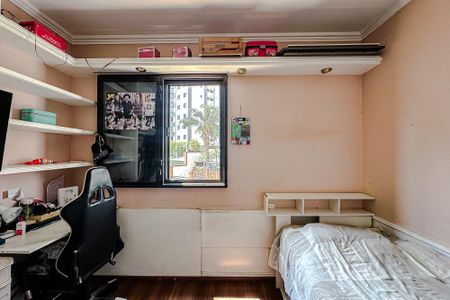 Apartamento à venda com 122m², 4 quartos e 2 vagasQuarto 3