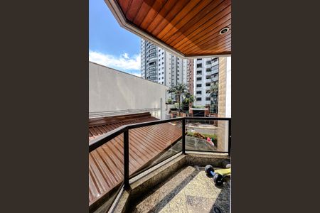 Apartamento à venda com 122m², 4 quartos e 2 vagasVaranda da Suíte