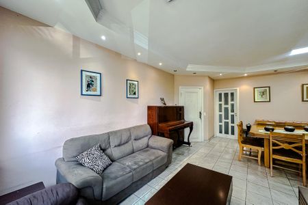 Apartamento à venda com 122m², 4 quartos e 2 vagasSala