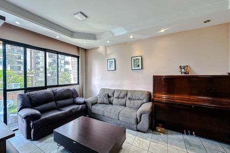 Apartamento à venda com 122m², 4 quartos e 2 vagasSala