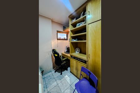 Apartamento à venda com 122m², 4 quartos e 2 vagasEscritório