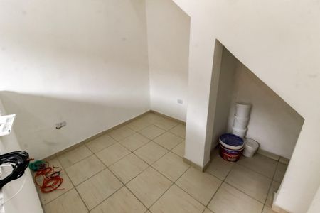 Sala de casa para alugar com 1 quarto, 21m² em Vila Sonia do Taboao, Taboão da Serra