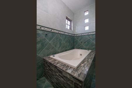 Casa à venda com 300m², 3 quartos e 1 vaga Casa à venda com 300m², 3 quartos e 1 vagabanheiro 3