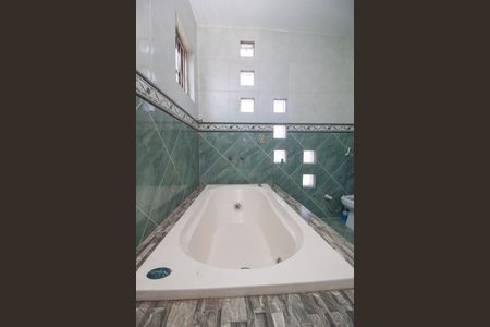 Casa à venda com 300m², 3 quartos e 1 vaga Casa à venda com 300m², 3 quartos e 1 vagabanheiro 3