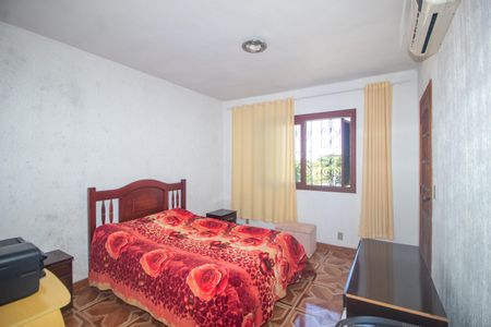 Casa à venda com 300m², 3 quartos e 1 vaga Casa à venda com 300m², 3 quartos e 1 vagaQuarto