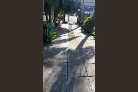 Casa à venda com 300m², 3 quartos e 1 vaga Casa à venda com 300m², 3 quartos e 1 vagaJardim/fachada