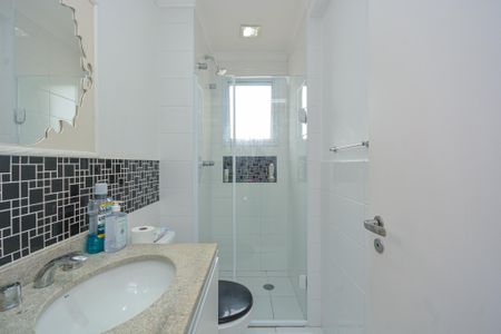 Apartamento para alugar com 62m², 2 quartos e 2 vagasBanheiro da Suíte