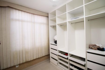 Apartamento para alugar com 92m², 3 quartos e sem vagaQuarto 3