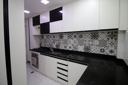 Apartamento para alugar com 92m², 3 quartos e sem vagaCozinha