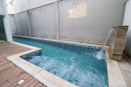 Casa de condomínio para alugar com 352m², 4 quartos e 2 vagasÁrea comum