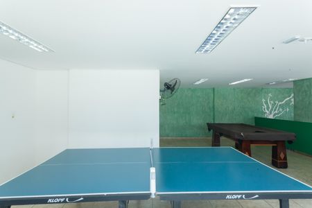 Apartamento à venda com 100m², 3 quartos e 2 vagasÁrea comum - Salão de jogos 