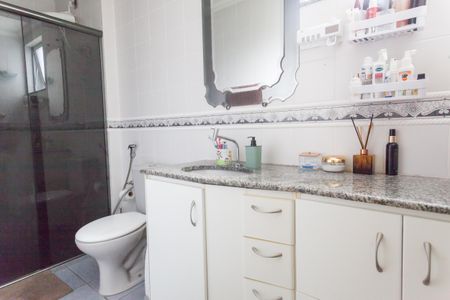 Apartamento à venda com 100m², 3 quartos e 2 vagasBanheiro da Suíte