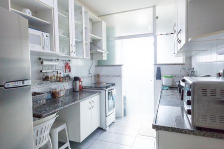 Apartamento à venda com 100m², 3 quartos e 2 vagasCozinha