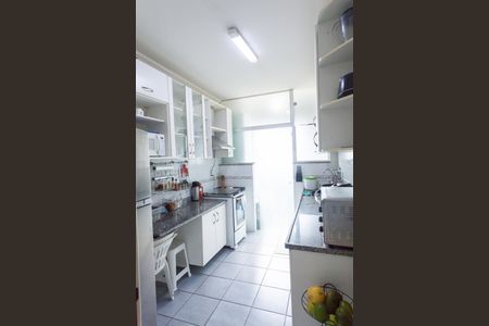 Apartamento à venda com 100m², 3 quartos e 2 vagasCozinha