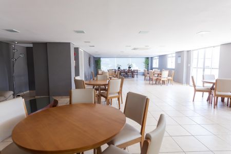 Apartamento à venda com 100m², 3 quartos e 2 vagasÁrea comum - Salão de festas