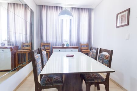 Apartamento à venda com 100m², 3 quartos e 2 vagassala  de jantar 