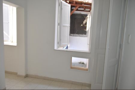 Casa para alugar com 1 quarto, 46m² em Sampaio, Rio de Janeiro