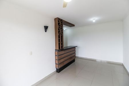 Sala de apartamento para alugar com 2 quartos, 62m² em Jardim Maria Helena, Barueri
