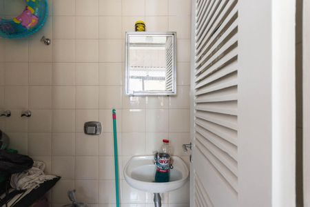 Apartamento à venda com 140m², 3 quartos e 2 vagasBanheiro de serviço