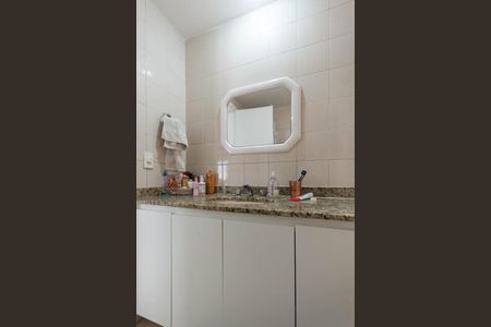 Apartamento à venda com 140m², 3 quartos e 2 vagasBanheiro da Suíte