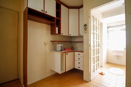 Apartamento à venda com 85m², 2 quartos e 1 vagaCozinha