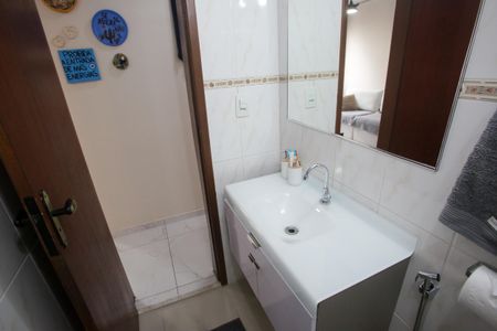 Apartamento para alugar com 62m², 2 quartos e 1 vagaBanheiro