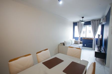 Apartamento para alugar com 62m², 2 quartos e 1 vagaSala