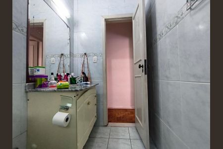 Casa à venda com 350m², 3 quartos e 3 vagasBanheiro