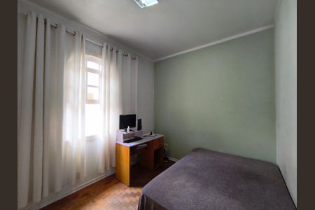 Casa à venda com 350m², 3 quartos e 3 vagasQuarto 2