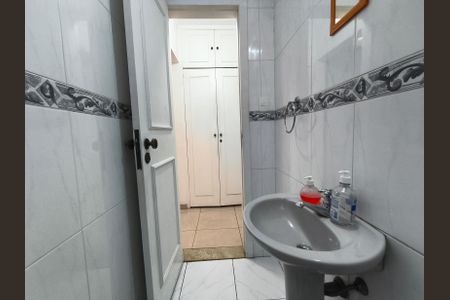 Casa à venda com 350m², 3 quartos e 3 vagasLavabo