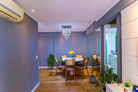 Sala de apartamento para alugar com 3 quartos, 60m² em Del Castilho, Rio de Janeiro