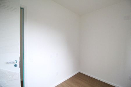 Quarto 1 de apartamento para alugar com 2 quartos, 62m² em Barra Olímpica, Rio de Janeiro