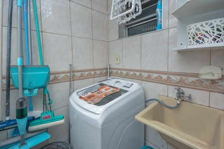 Apartamento à venda com 55m², 2 quartos e sem vaga Apartamento à venda com 55m², 2 quartos e sem vagaÁrea de Serviço