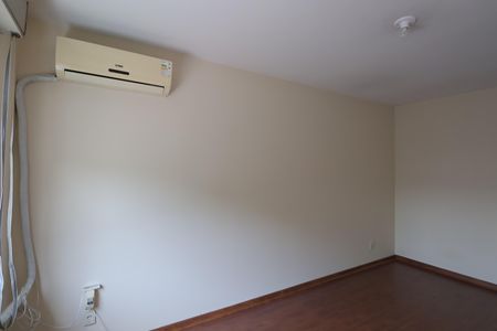 Apartamento à venda com 67m², 2 quartos e 1 vagaQuarto 2
