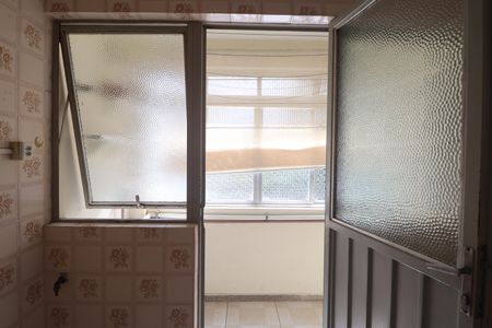 Apartamento à venda com 67m², 2 quartos e 1 vagaÁrea de Serviço