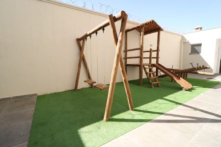 Apartamento para alugar com 56m², 2 quartos e 1 vagaÁrea comum - Playground