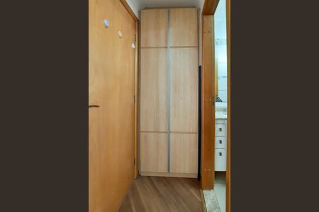 Apartamento à venda com 70m², 3 quartos e 1 vaga Apartamento à venda com 70m², 3 quartos e 1 vagaSuíte