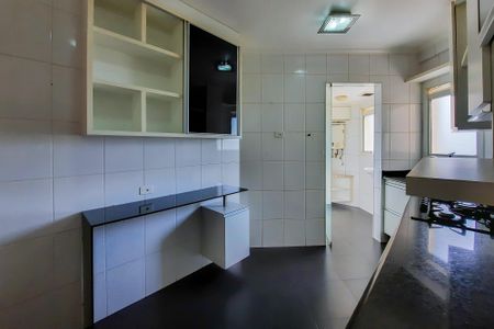 Apartamento à venda com 70m², 3 quartos e 1 vaga Apartamento à venda com 70m², 3 quartos e 1 vagaCozinha