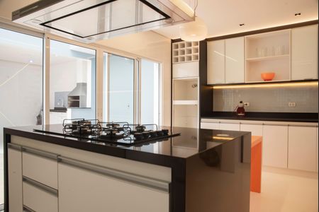 Casa para alugar com 237m², 3 quartos e 3 vagasCozinha