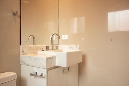 Casa para alugar com 237m², 3 quartos e 3 vagasBanheiro da Suíte 2