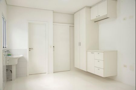 Casa para alugar com 237m², 3 quartos e 3 vagasÁrea de Serviço