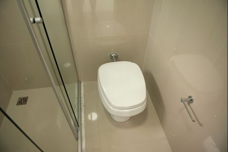 Casa para alugar com 237m², 3 quartos e 3 vagasBanheiro de Serviço