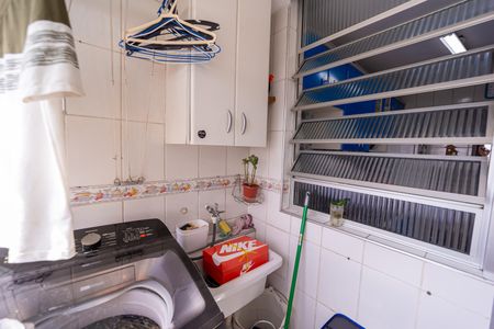 Apartamento à venda com 55m², 2 quartos e 1 vaga Apartamento à venda com 55m², 2 quartos e 1 vagaÁrea de Serviço