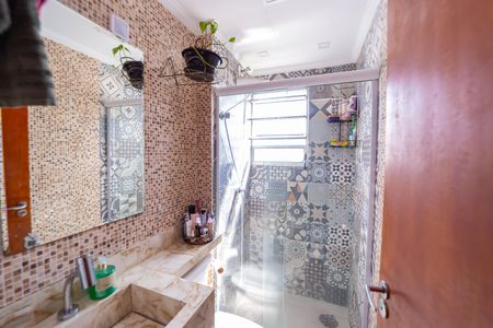 Apartamento à venda com 55m², 2 quartos e 1 vaga Apartamento à venda com 55m², 2 quartos e 1 vagaBanheiro