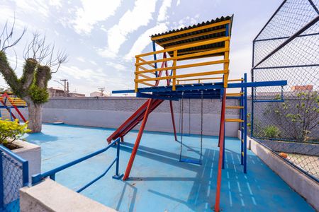 Apartamento à venda com 55m², 2 quartos e 1 vaga Apartamento à venda com 55m², 2 quartos e 1 vagaÁrea comum - Playground