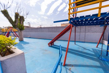 Apartamento à venda com 55m², 2 quartos e 1 vaga Apartamento à venda com 55m², 2 quartos e 1 vagaÁrea comum - Playground